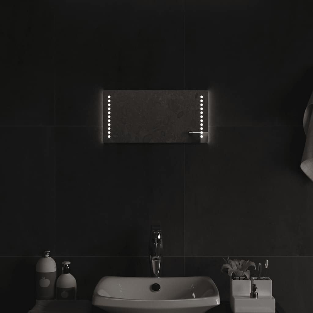LED-es fürdőszobatükör 40 x 20 cm