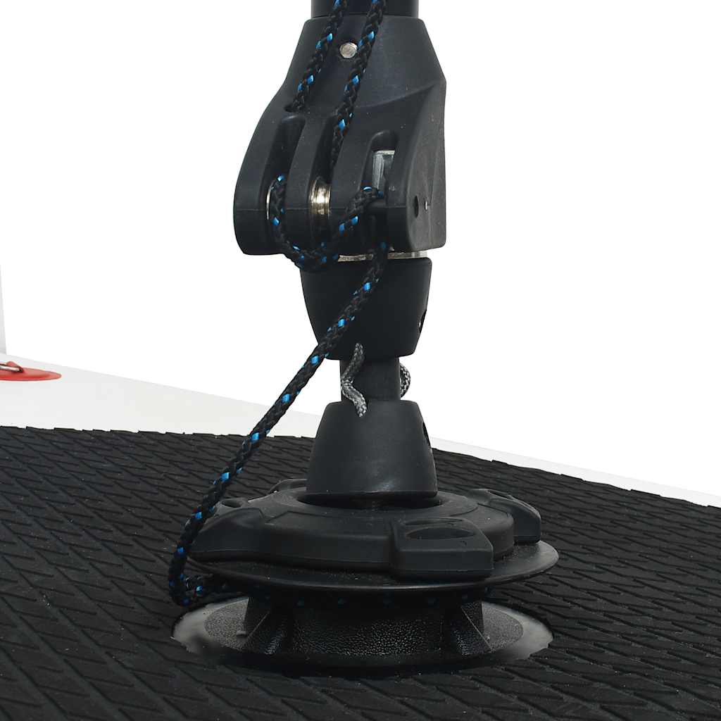 piros és fehér felfújható SUP-deszka vitorlaszettel