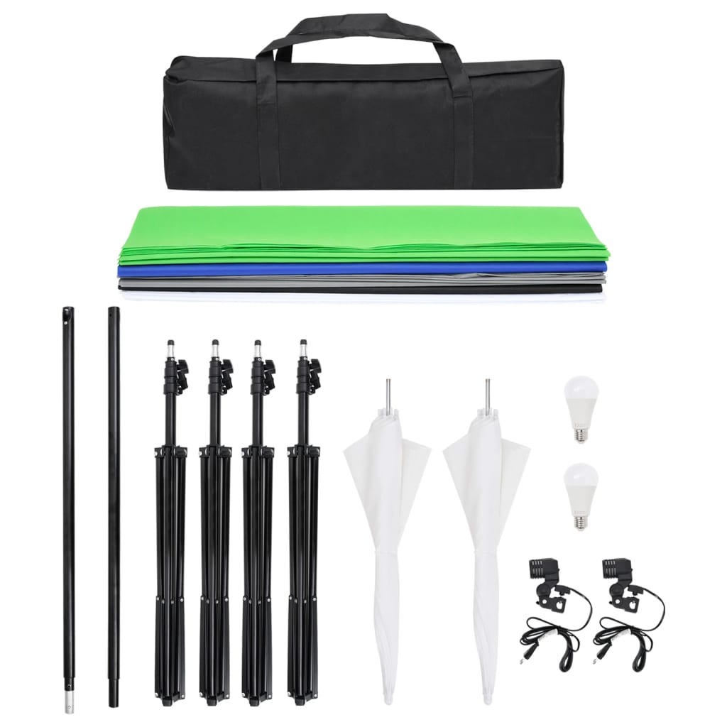 fotóstúdió-felszerelés lámpákkal, háttérrel és reflektorral