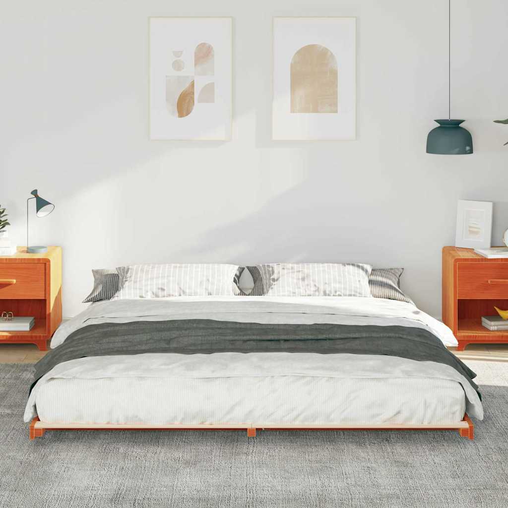 Földi ágykeret Viaszbarna 200 x 200 cm Tömör fenyőfa